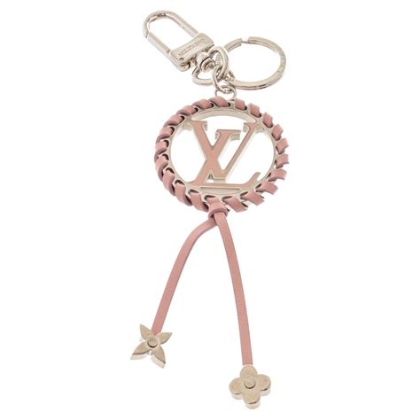 louis vuitton schlüsselanhänger kette|louis vuitton handbag charms.